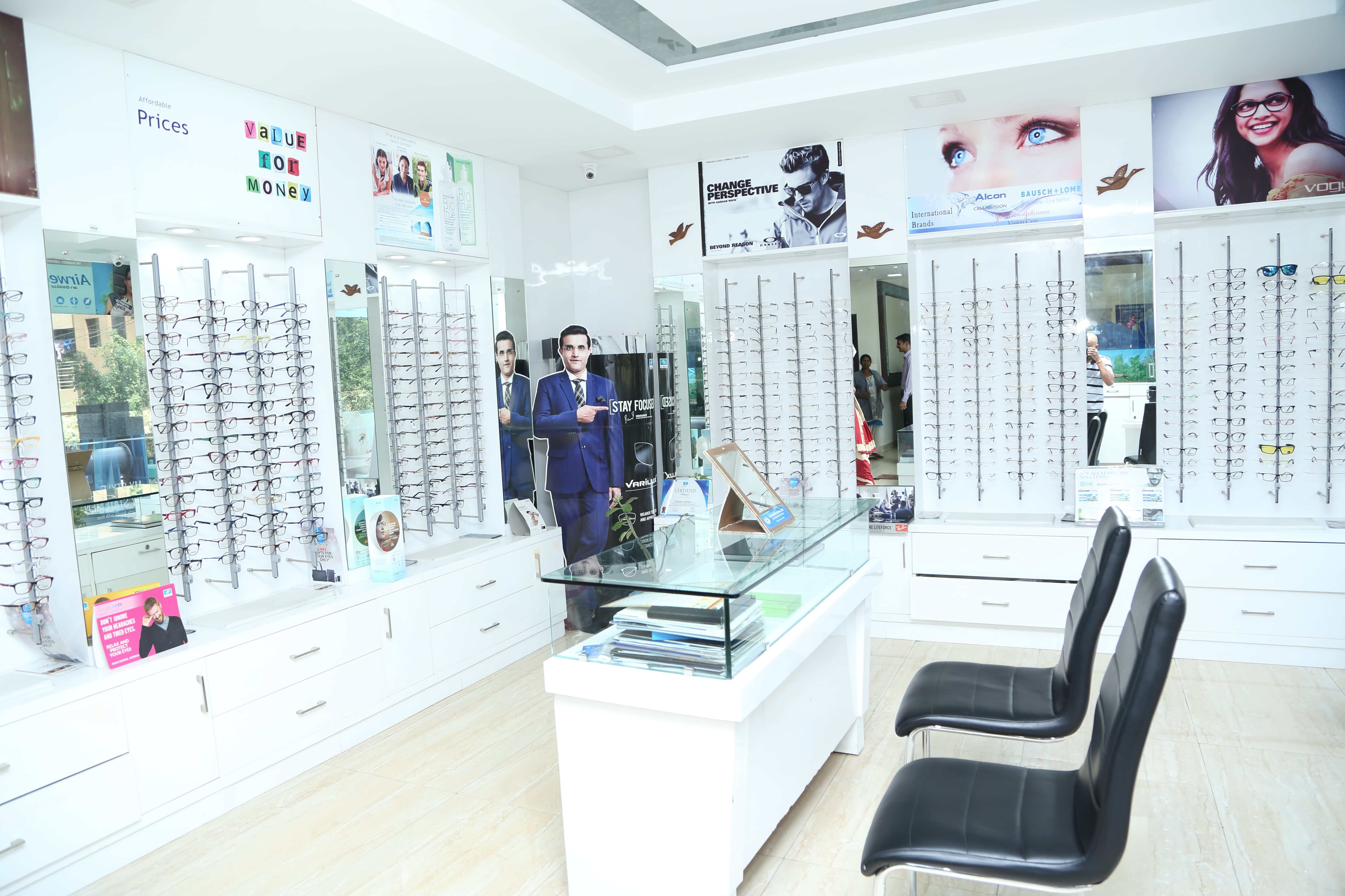 sharadha Opticals